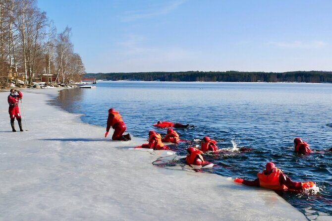 Arctic Ice floating in Puumala - Guide Arto’s Style: Stories, Tips, and Photos That Make It Stick