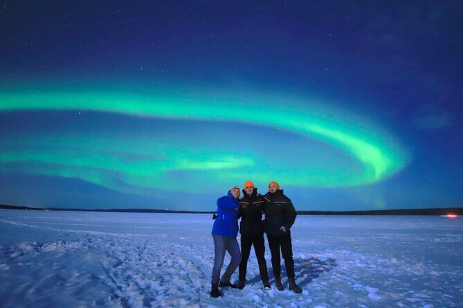 Chasing Aurora with Photographer - Small Group - Pickup and meeting point: don’t let timing steal your odds