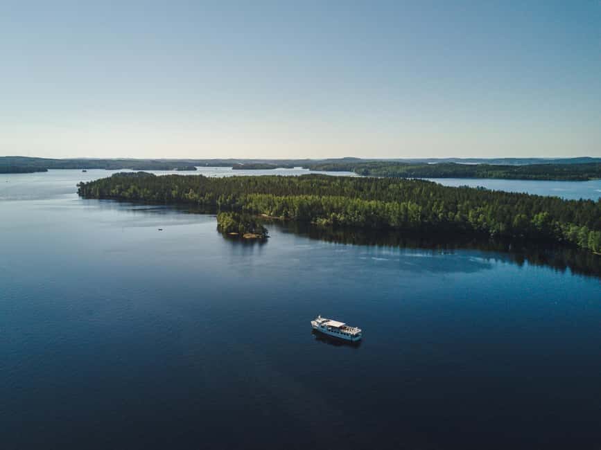 Cruise around Savonlinna archipelago - Savonlinna archipelago living: cottages, saunas, and shoreline culture