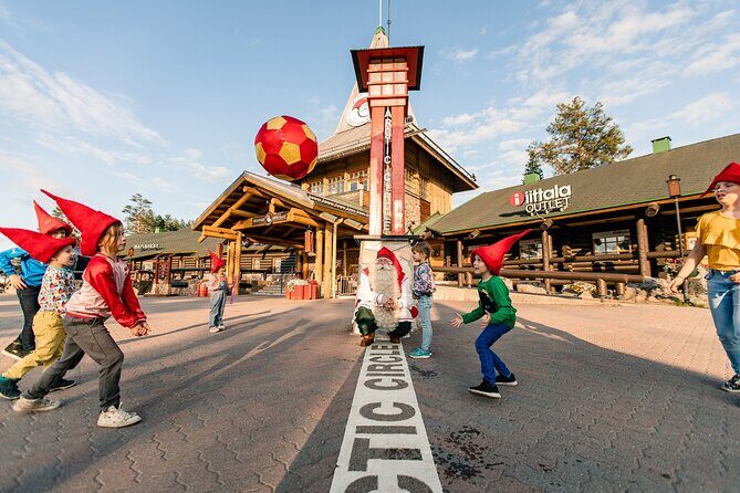 Daytour to Santa Claus Village, Reindeer and Husky Safaris, Photo, and Lunch - Husky safari (500m): what you’re really buying