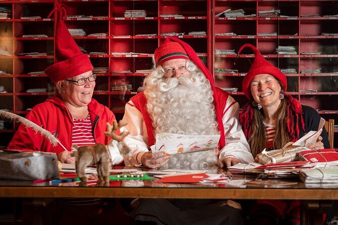 Daytour to Santa Claus Village, Reindeer and Husky Safaris, Photo, and Lunch - Reindeer safari (400m): short ride, big Lapland feel