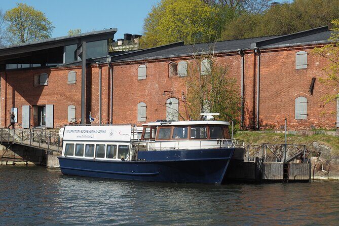 Ferry to Vallisaari Fortress Island - Weather and the day-of sailing problem you should plan for