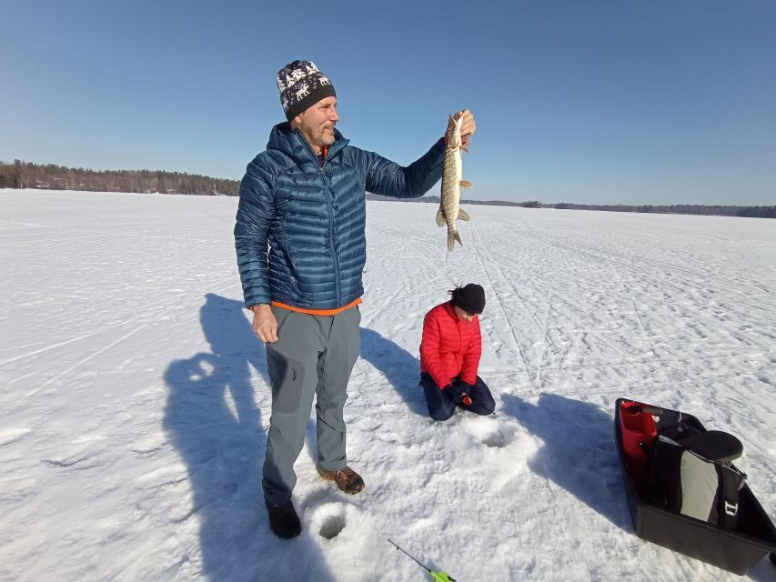 From Helsinki: Bodom Lake Ice Fishing with Food & Drinks - The Pilkki Lesson: How the Hole and Setup Work Together