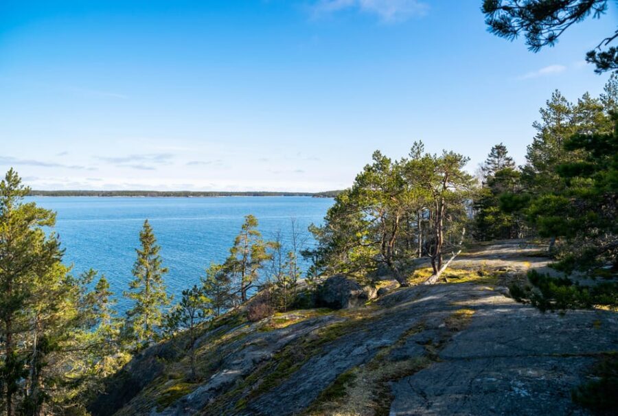 From Helsinki: Guided Tour of Porkkalanniemi Peninsula - Practical tips: what to bring for Finnish weather and sea wind