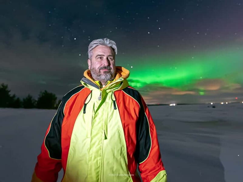 From Rovaniemi: Aurora Borealis Hunting with Photos & Videos - Small-group comfort (up to 8) and why it changes the vibe