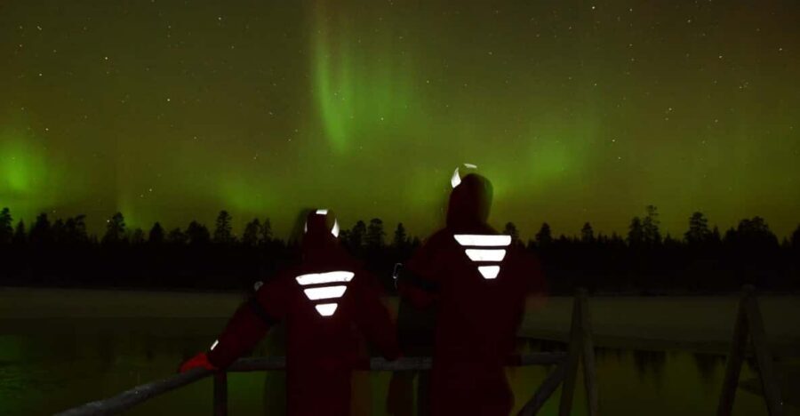 From Rovaniemi: Ice Floating under Aurora Borealis - Rescue suit safety in 0-degree water (and why it feels easier than it sounds)
