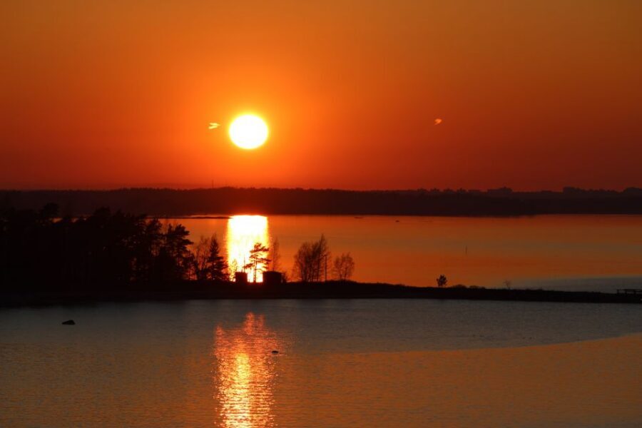 From Rovaniemi: Midnight Sun Forest Lake Float - Midnight Sun magic on a Rovaniemi forest lake
