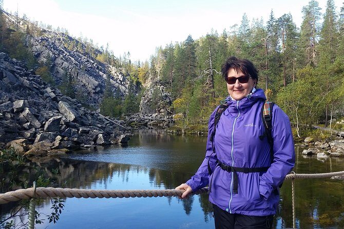 Guided easy hike in Finland deepest gorge in Pyhä-Luosto National Park - The easy hike along Isokuru Ravine, with real wow-factor