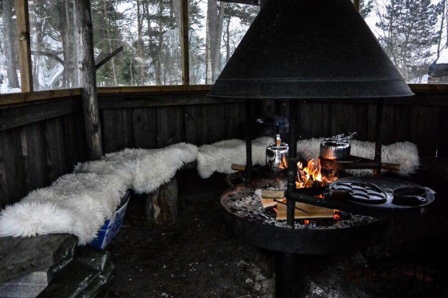 Helsinki: Arctic Ice Experience with Lunch - Gumbostrand Kiosk Meeting: Gear, Briefing, and the Right Starting Point