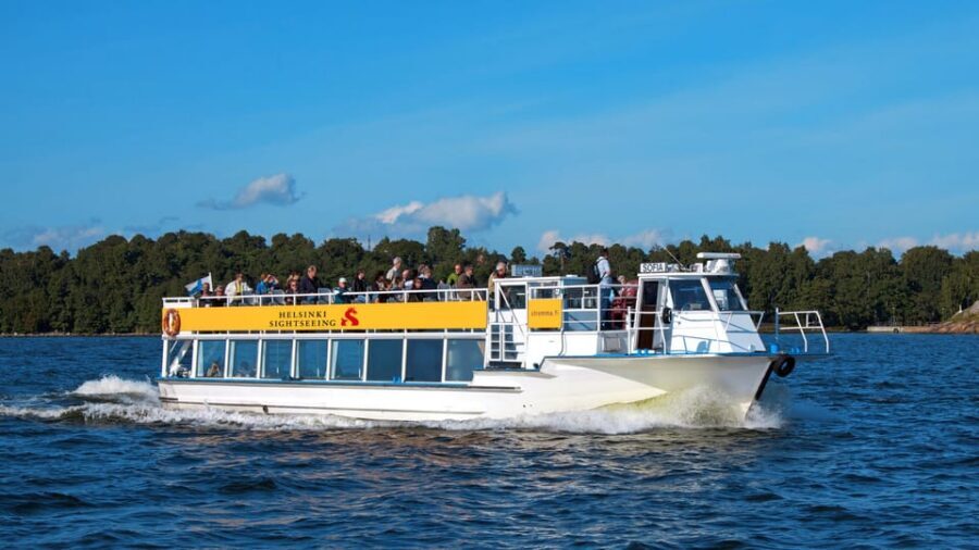 Helsinki Evening Cruise - Meeting at Kauppatori: Find the Yellow Flags and Board Stress-Free