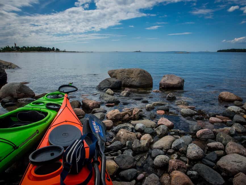 Helsinki: Guided Kayak Tour in Eastern Helsinki Archipelago - Meeting at Vuosaari Paddling Center: Easy to Find, Simple to Start