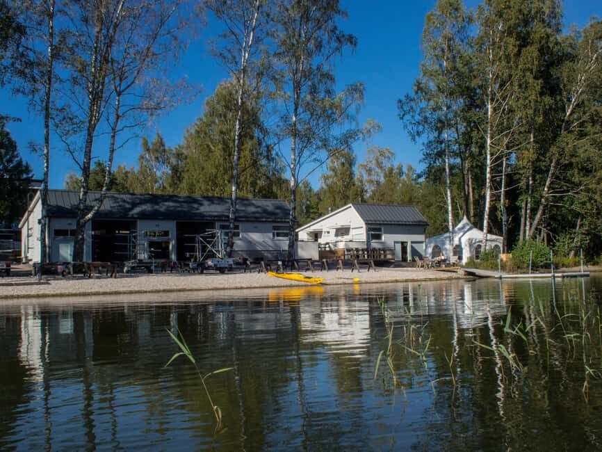 Helsinki: Guided Kayak Tour in Eastern Helsinki Archipelago - What to Pack for a Comfortable Baltic Sea Paddle