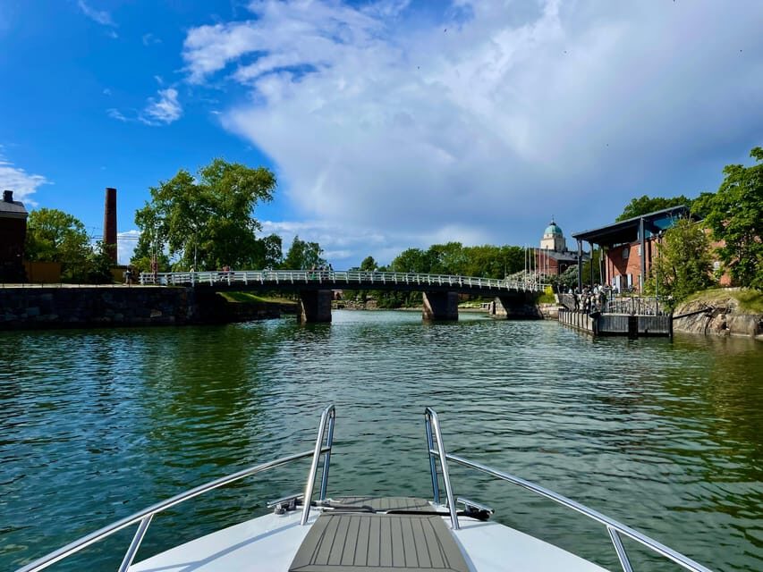 Helsinki: Private Boat Tour - Price and value: $227 for up to 6 people