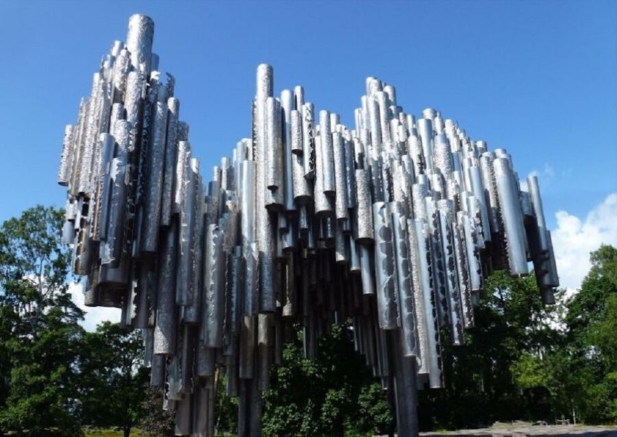 Helsinki Stopover Tour with Round-Trip Airport Transfers - Töölö District Stops: Olympic Stadium and the Feel of Modern Helsinki