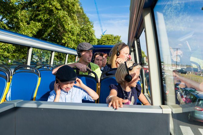 Helsinki Supersaver: Hop On-Hop Off Bus and Helsinki Canal Cruise - Audio Guides That Actually Help: Bus 11 Languages and Cruise 4 Languages