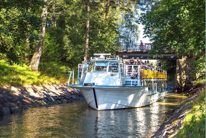 Helsinki Supersaver: Hop On-Hop Off Bus and Helsinki Canal Cruise - Price and Value: Is $61.76 Good for Bus Plus Canal Cruise?