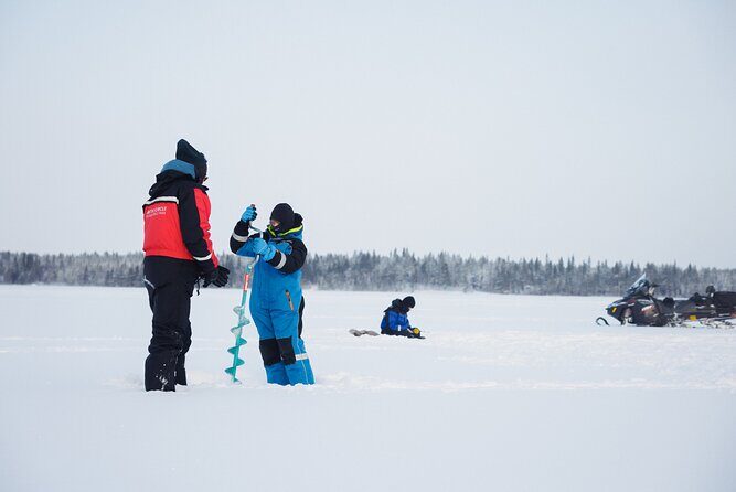 Ice Fishing and Snowmobile Safari Combo in Lapland - Guides, Group Size, and Why Organization Matters in the Cold