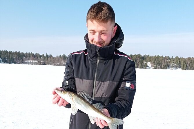 Ice fishing experience with Backpacker Helsinki Tour - Fireside finish: sausages, glögi, and piparri