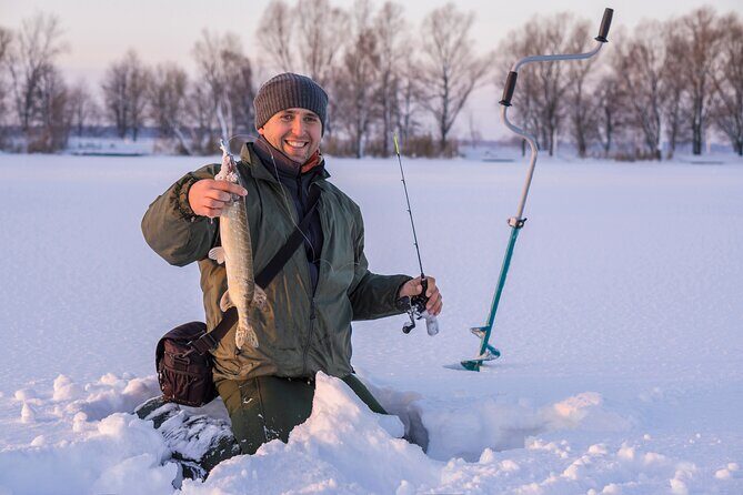 Lapland Ice Fishing Experience from Rovaniemi - Arctic Forest to the Frozen Lake: What the Start Really Feels Like