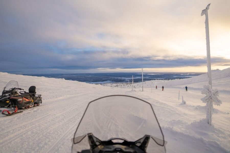 Levi: 4 Hour Snowmobile Safari to the Fells in Levi - What the coffee break feels like after two hours outside