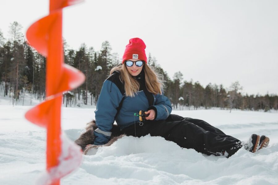 Levi: Finnish Ice Fishing Tour by Car - Getting dressed for Lapland cold without overthinking it