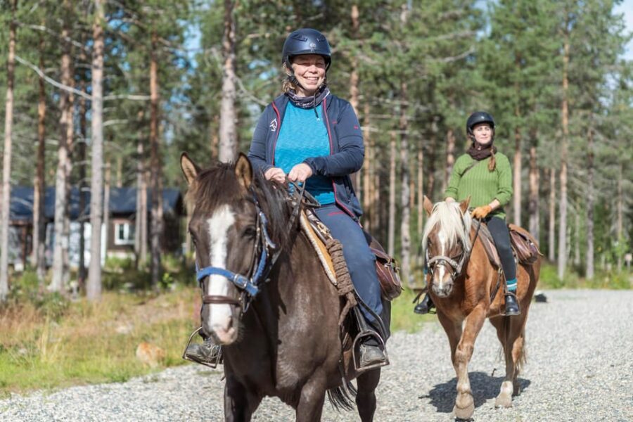 Levi: Horse Riding in the Finnish Forest - The first 10 minutes: safety briefing that respects beginners
