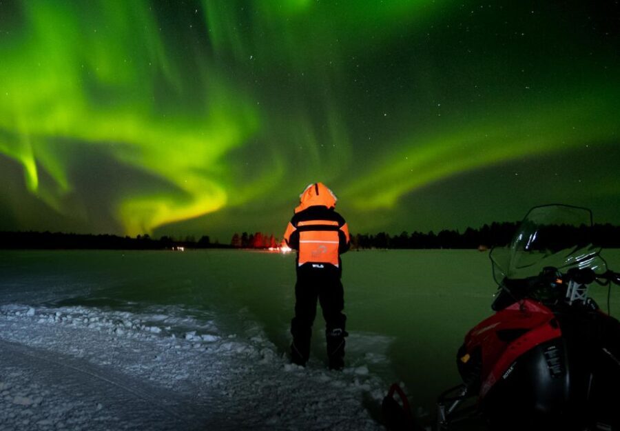 Levi: Northern Lights Snowmobile Tour with Snacks and Drinks - Meeting Point at Myllyjoentie 2: Get There Early, Then Forget the Stress