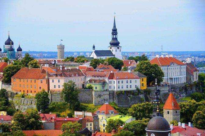 Luxury Day Trip to Tallinn with superior cabin VIP guide and lavish buffet - Quick hits before you go