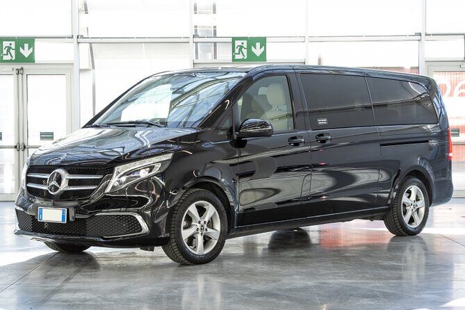 Minivan Departure Transfer Helsinki City to Helsinki Airport HEL - Key highlights you’ll feel right away