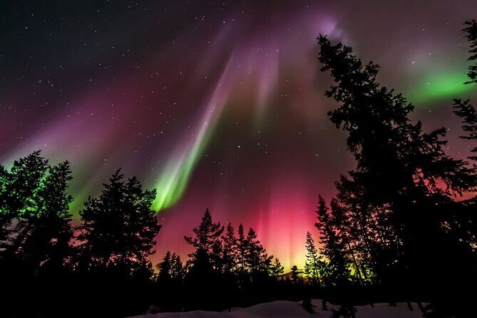 Northern Lights Hunt from Rovaniemi with Folk Tales and Snacks over Campfire - Stop Two: Traditional Camp Tent, Fire Warmth, and Stories