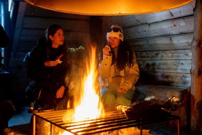 Northern Lights Hunt from Rovaniemi with Folk Tales and Snacks over Campfire - Lappish Folk Tales: Making Waiting Feel Worth It