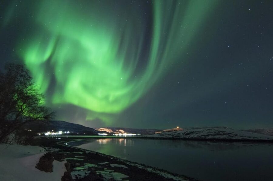 Northern Lights Hunting with Aurora Workshop - Inari municipality viewing: why low light matters so much