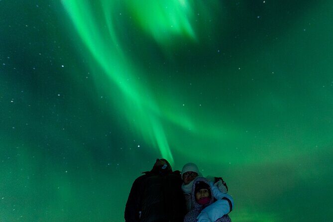Northern Lights Rovaniemi: Guaranteed Tour with Local Guide - Why a Guaranteed Aurora Hunt Works Better Than a Sit-and-Wait Tour