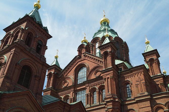 Private Custom Helsinki Tour - Stop-by-Stop: Esplanadi Park, Senate Square, and the Art of a First Walk