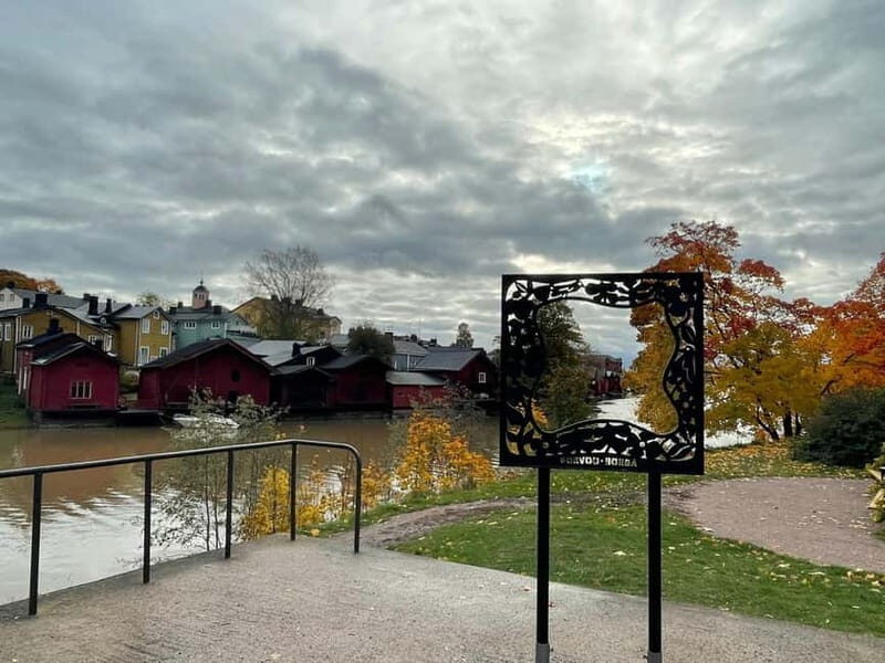 Private Medieval Porvoo by Car from Helsinki - From Helsinki in a private Nissan Qashqai, door-to-door
