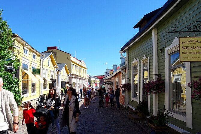 Private National Park and Porvoo Old Town tour from Helsinki - Quick reality check: is this a relaxing day, or an active one?