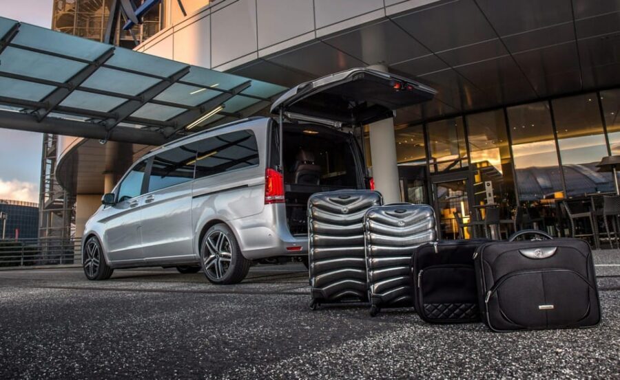 Private Transfer Rovaniemi - Kiruna - Inside the Minivans: Seating for Up to 8, Plus Room for Bags