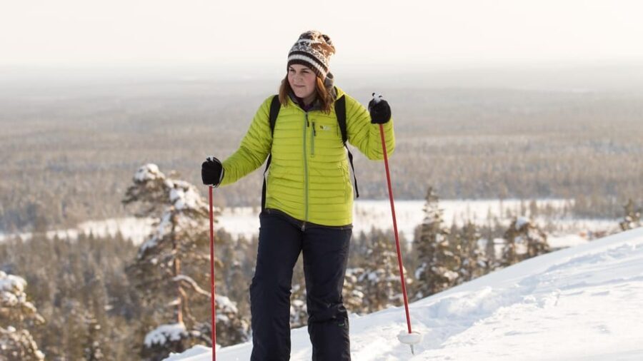 Pyhätunturi: Scenic Snowshoeing Tour in Finnish Lapland - Chairlift to Pyhä Fell: the view part without the full climb