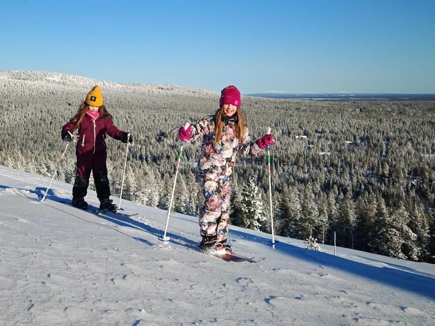 Pyhätunturi: Try Wilderness Skiing in Finnish Lapland - Warm berry drinks and the small food tips that matter