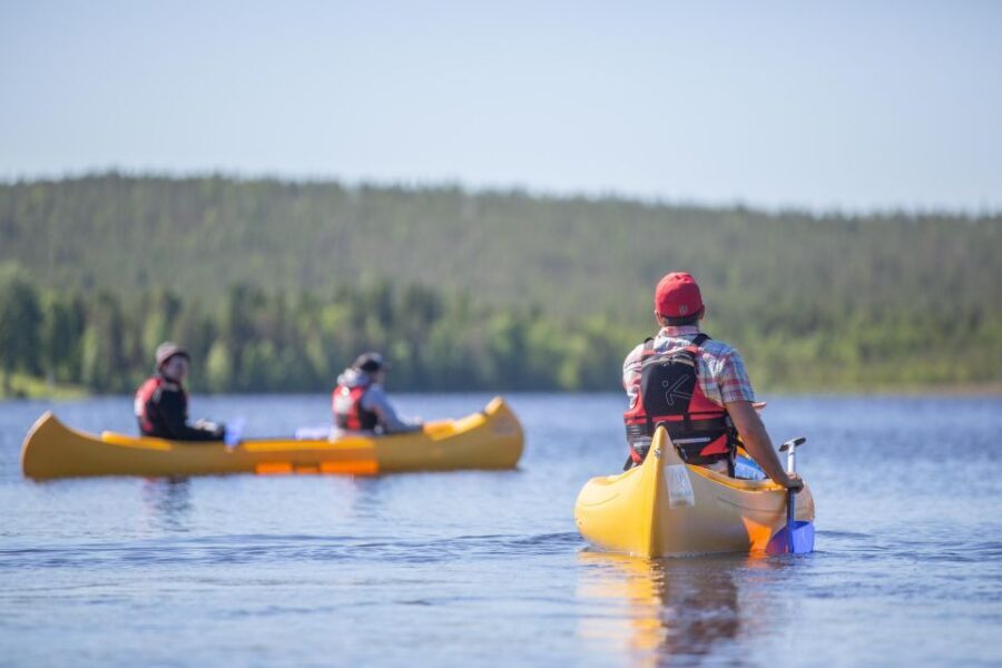 Rovaniemi: Authentic Reindeer Farm & Canoeing - Reindeer Farm on a Lake Shore: Meeting the Herd the Right Way