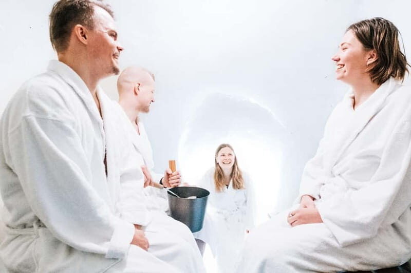 Rovaniemi: Ice Restaurant Dinner with Snow Sauna & jacuzzi - Rovaniemi to Arctic SnowHotel: Why This Evening Works So Well