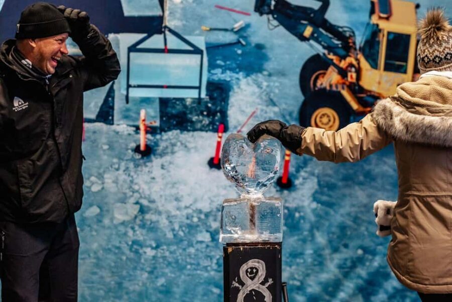 Rovaniemi: Ice sculpting experience - Pickup and Timing: How to Make the Day Feel Relaxed