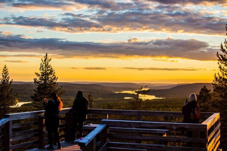 Rovaniemi: Midnight Sun Photography Tour - Small-group logistics: pickup, transport, and pace