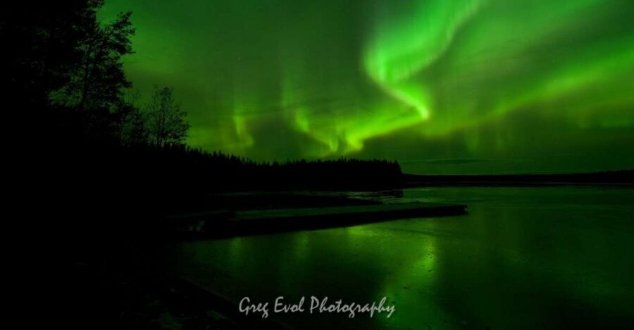 Rovaniemi: Northern Lights Hunting in Lappish old cottage - Aurora photography help: cameras, plus real advice