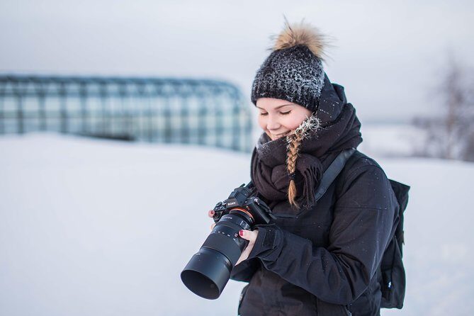 Rovaniemi photography tour - The photo delivery: 10–15 edited images, emailed with a password