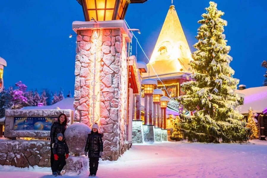 Rovaniemi: Private Pro Photoshoot in Santa Claus Village - The One Thing to Watch: Equipment and Contingencies