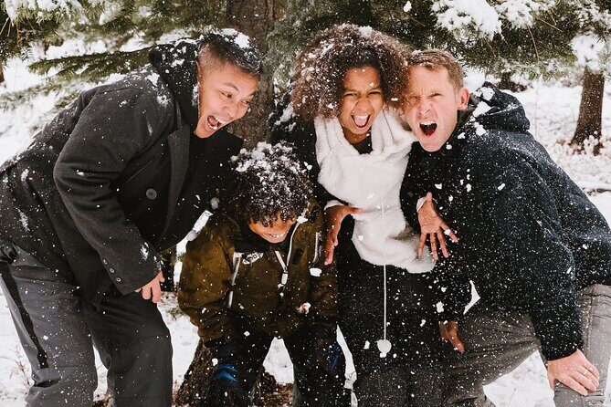 Rovaniemi: Private Winter Wonderland Photoshoot Tour - Rovaniemi Winter Wonderland, timed for real photos