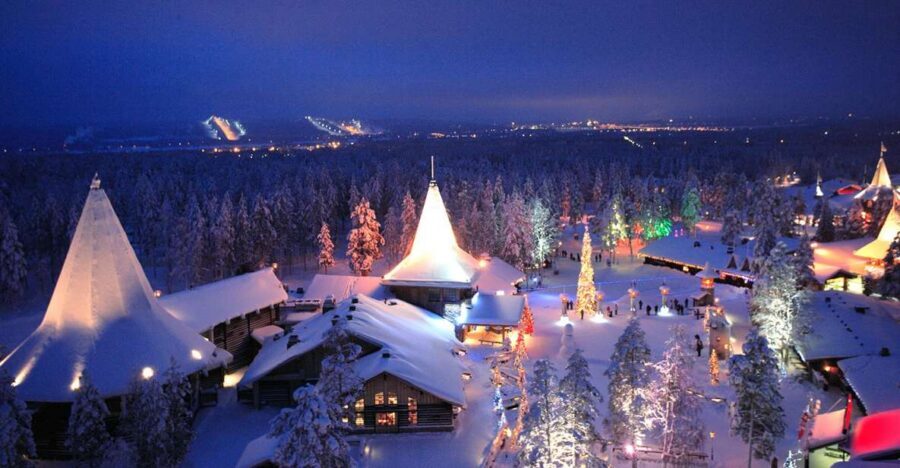 Rovaniemi: Santa Claus Village Visit with Hotel Pickup - Santa’s Post Office and mailing something real