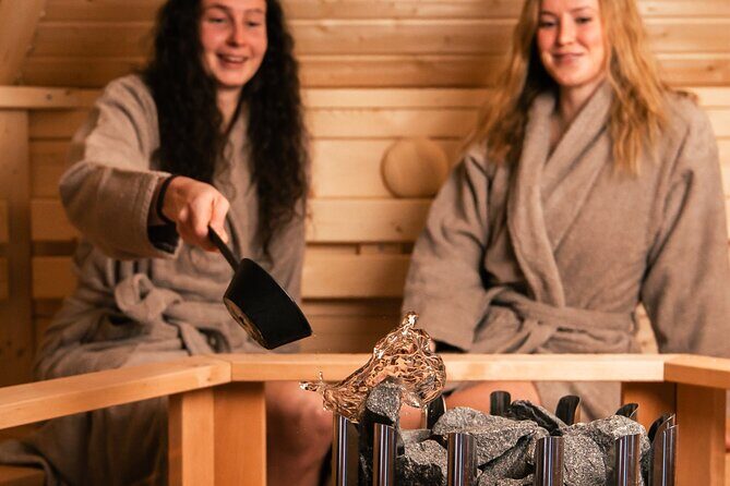 Rovaniemi Sauna World with a Hot Tub, Jacuzzi and Cold Pool - Timing and Logistics: Shuttle Hours and a 1h30 Rhythm