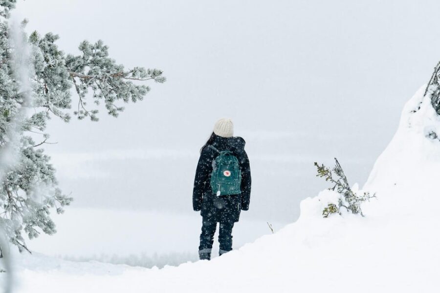 Rovaniemi: Snowshoeing in the Arctic Wilderness - What to wear when winter overalls and boots aren’t included